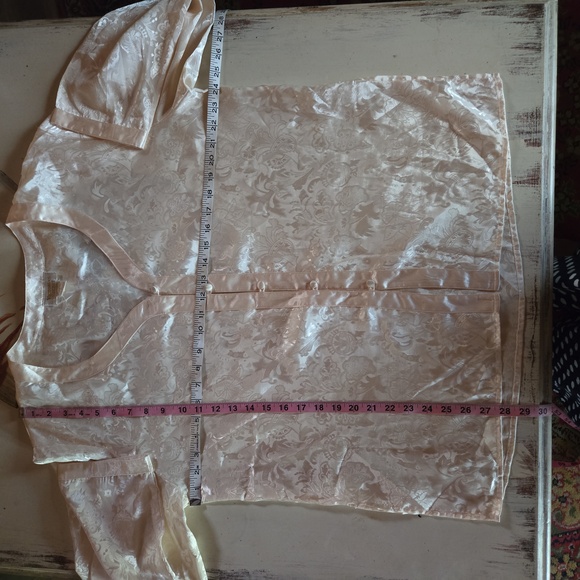 Victoria's Secret Gold Label Cream Satin Pajama Set - Picture 11 of 15